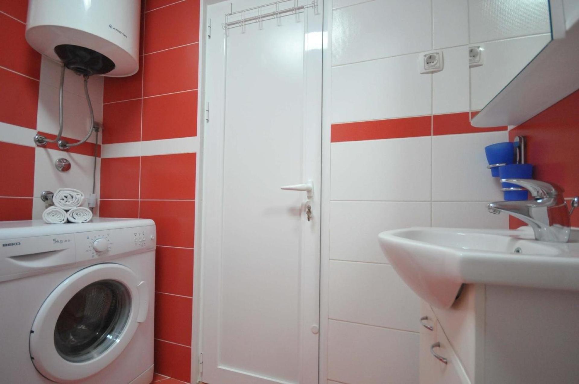 Ferienwohnung Fuer 4 Personen Ca 55 M In Budva, Adriakueste Montenegro Kueste Um Budva Luaran gambar